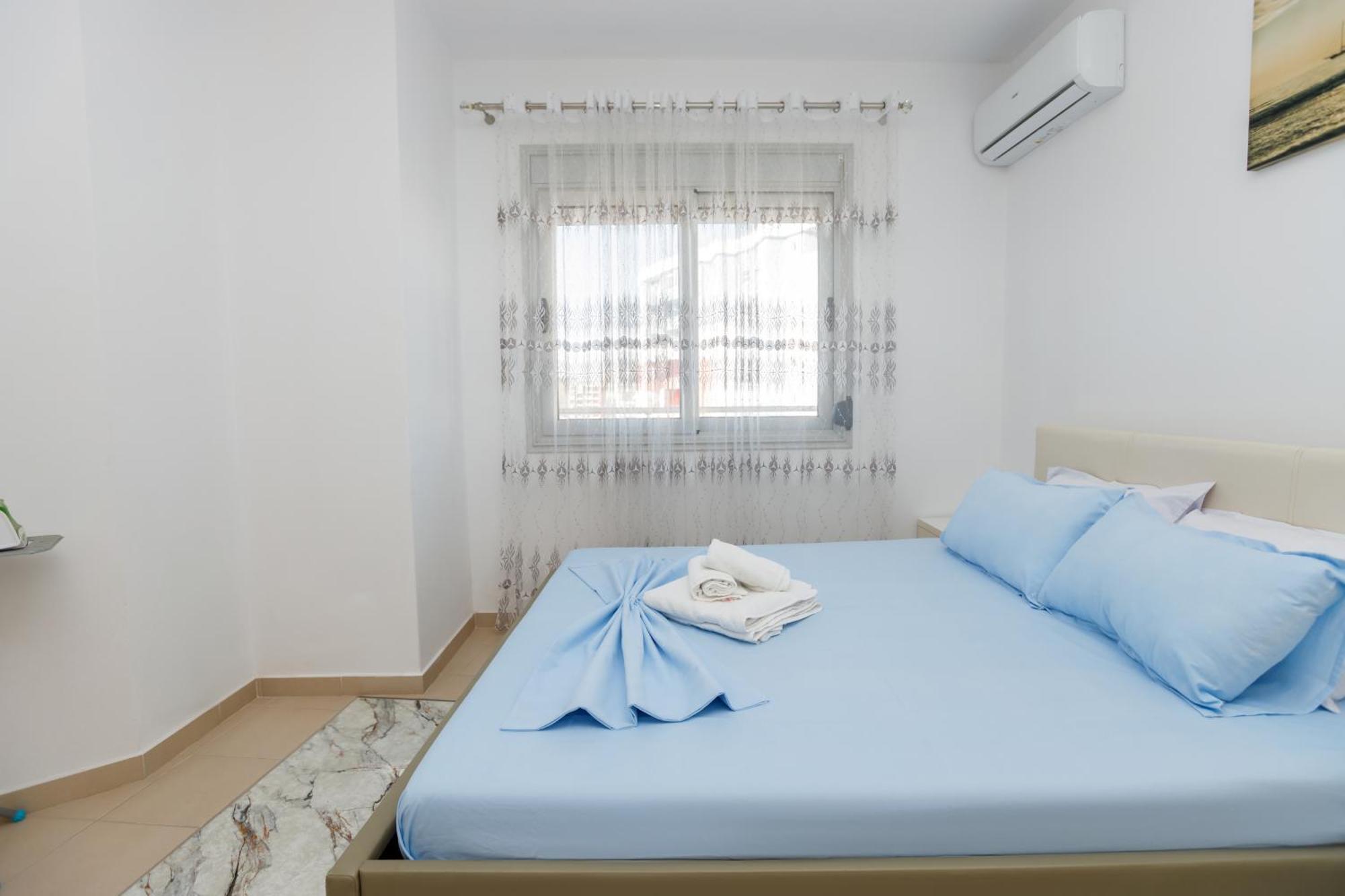 Gus Apartament Vlorë Exterior foto