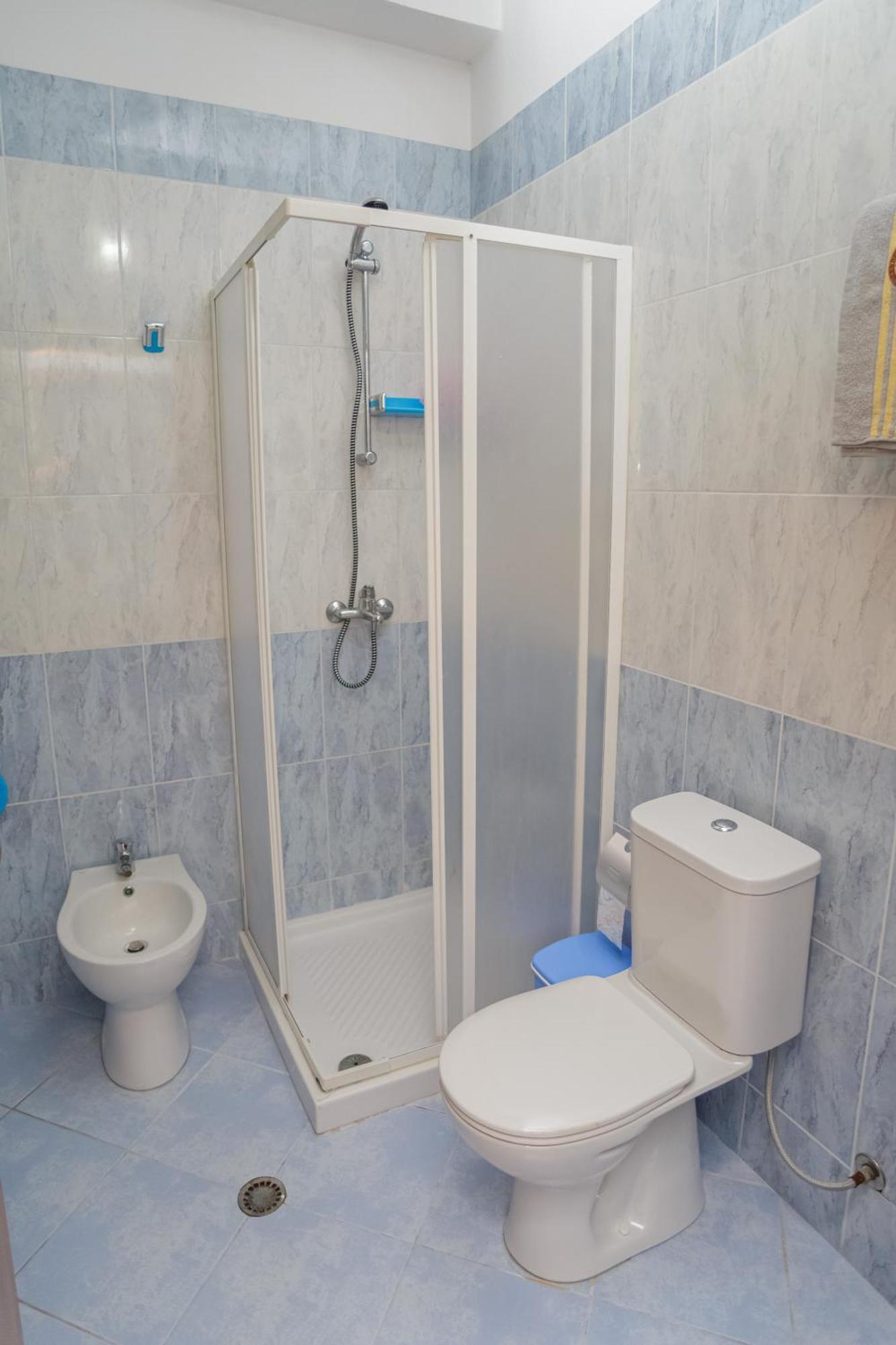 Gus Apartament Vlorë Exterior foto