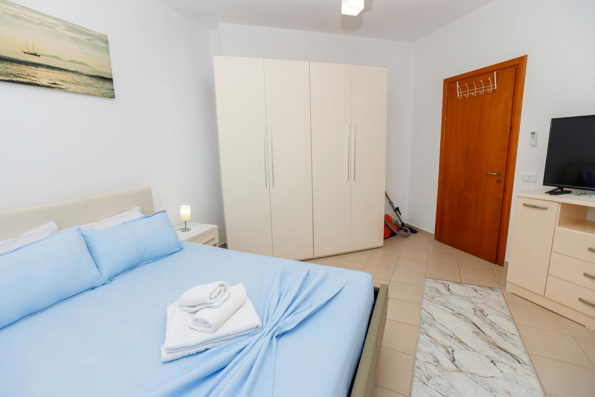 Gus Apartament Vlorë Exterior foto